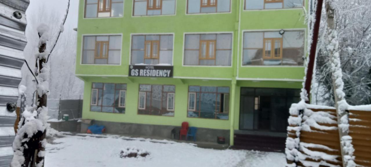 Hotel Gulmarg Residency, Kunzer Gulmarg Buitenkant foto